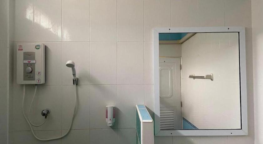Prakaithong Hotel Amphö Szavangdendin Kültér fotó